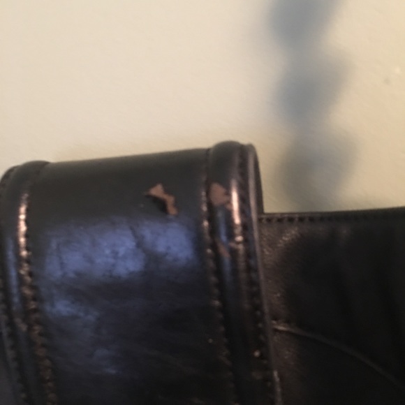 Guess Black Bag with zebra print inside - Picture 4 of 5